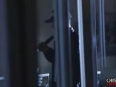 Japanische Milf mit Maske auf den Augen schwiegervater vögelt schwiegertochter hat Fotze stark gefickt