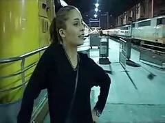 Solo01 vater fickt seine zwei töchter