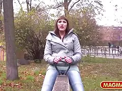 Vollbusige Lea mit Frank vater fickt tochter porn und James